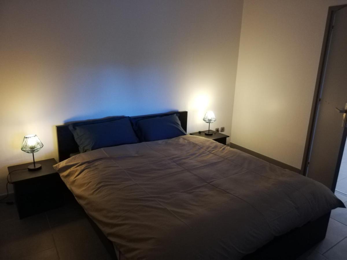 La Gaite De Louvignies Apartment Luaran gambar
